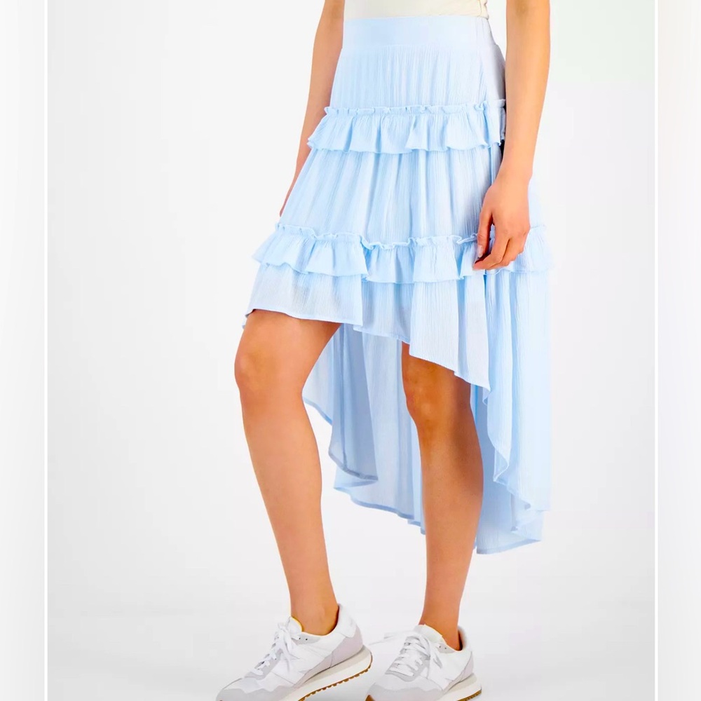 NWT! Celebrity Pink Hi-Low Ruffle Skirt